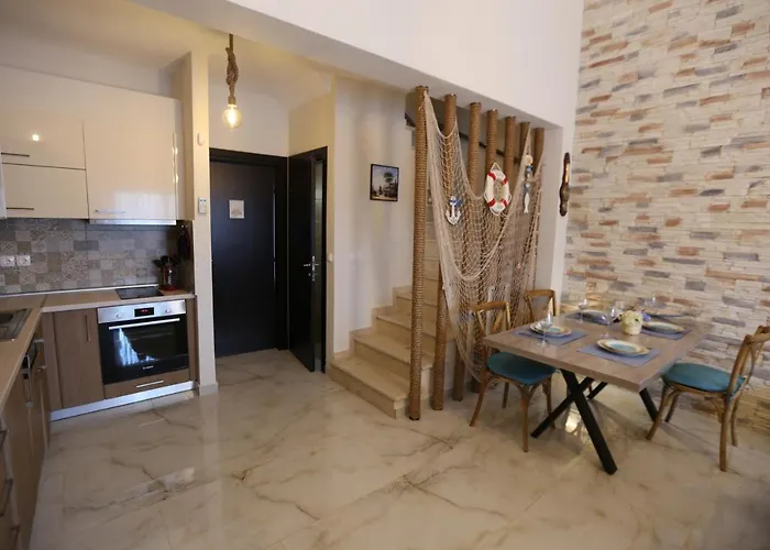 Elena\'S House By The Sea
